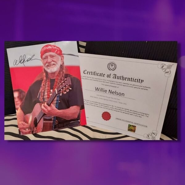 Willie Nelson Signed Photo - Music Memorabilia